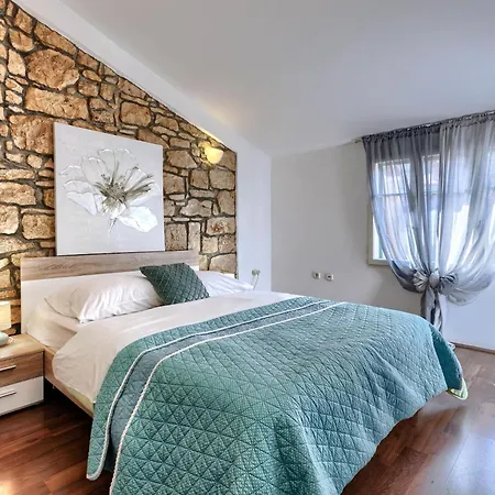Rustica By Interhome Apartman