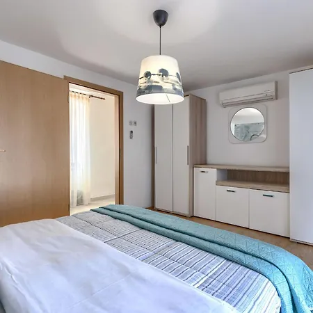 Rustica By Interhome