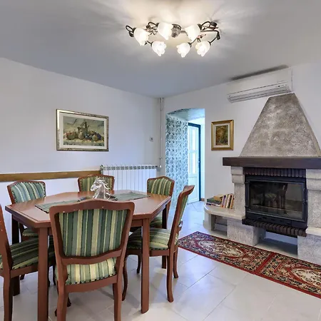 Appartamento Rustica - Lbn303 *